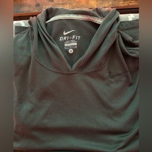 Nike dri-fit pullover